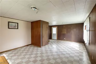 518 Hoover Pl SE, Hartville, OH 44632 - Photo 25