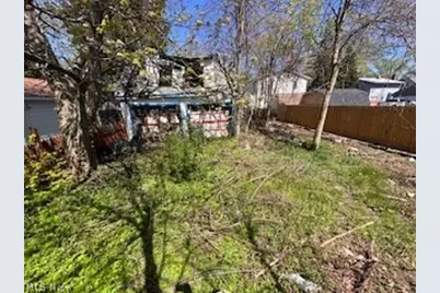 159 Courtland Boulevard, Eastlake, OH 44095 - Photo 7
