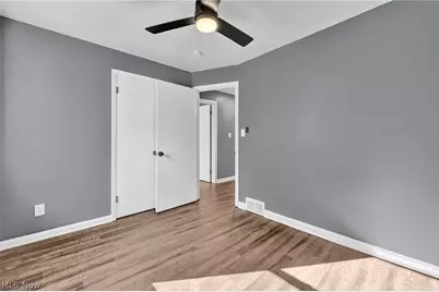 612 North Street, Brooklyn Heights, OH 44131 - Photo 19