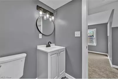 612 North Street, Brooklyn Heights, OH 44131 - Photo 31