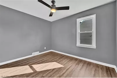 612 North Street, Brooklyn Heights, OH 44131 - Photo 21