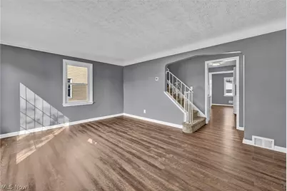 612 North Street, Brooklyn Heights, OH 44131 - Photo 9