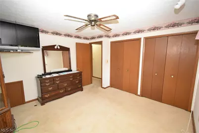 24354 S Oxford Oval, North Olmsted, OH 44070 - Photo 21