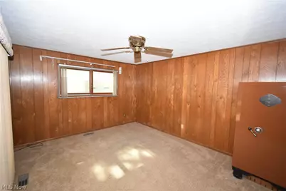24354 S Oxford Oval, North Olmsted, OH 44070 - Photo 25