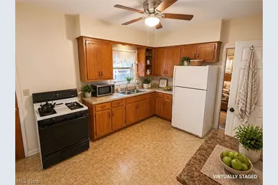 29734 Euclid Avenue, Wickliffe, OH 44092 - Photo 11