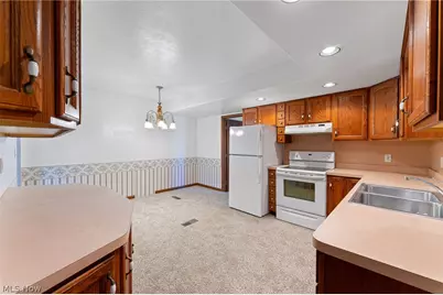 1513 Meadowbrook Avenue, Poland, OH 44514 - Photo 5