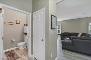 38479 Foxglen Ave, Avon, OH 44011 - Photo 11