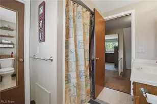 1876 Laurel Dr, Twinsburg, OH 44087 - Photo 25