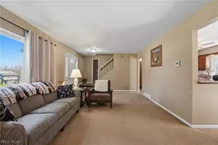1876 Laurel Dr, Twinsburg, OH 44087 - Photo 3