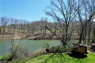 4101 Peace Rd SE, Carrollton, OH 44615 - Photo 27