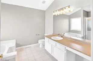 632 Sovereign Ln, Medina, OH 44256 - Photo 21