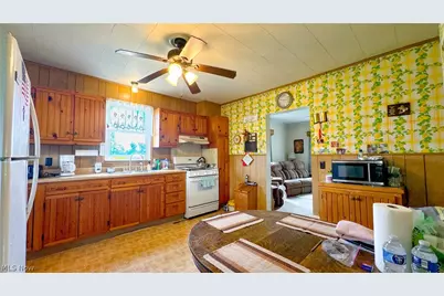 55321 Marietta Road, Pleasant City, OH 43772 - Photo 5