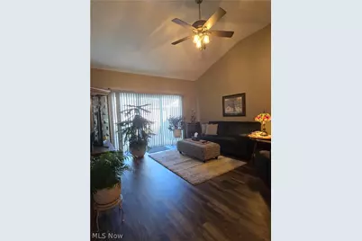 413 Deer Crossing, Elyria, OH 44035 - Photo 7