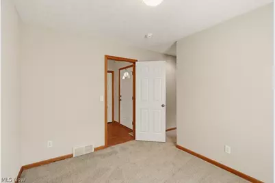 12786 Heritage Trail, North Royalton, OH 44133 - Photo 13
