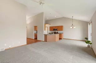 12786 Heritage Trl, North Royalton, OH 44133 - Photo 19