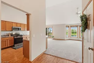 12786 Heritage Trl, North Royalton, OH 44133 - Photo 17