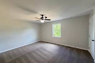 315 N Plum St, Gnadenhutten, OH 44629 - Photo 15
