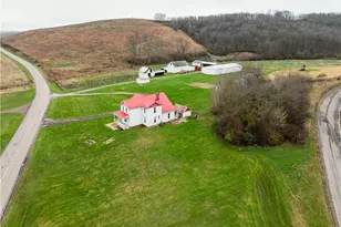 19114 Licking Valley Rd, Frazeysburg, OH 43830 - Photo 3