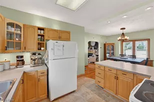 2059 15th St, Cuyahoga Falls, OH 44223 - Photo 13