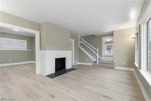 1024 N Howard St, Akron, OH 44310 - Photo 3