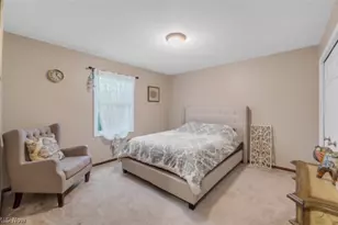 106 Lethbridge Cir, Akron, OH 44321 - Photo 21