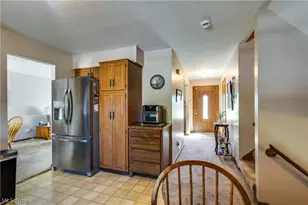 5029 Broadway Ave NE, Louisville, OH 44641 - Photo 13