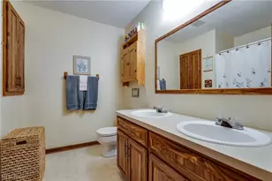 5029 Broadway Ave NE, Louisville, OH 44641 - Photo 21