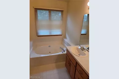220 Montgomery Drive, Canfield, OH 44406 - Photo 17