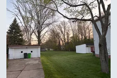 13917 Wolf Avenue, Garfield Heights, OH 44125 - Photo 5