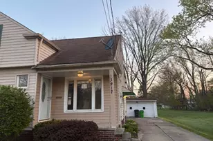 13917 Wolf Ave, Garfield Heights, OH 44125 - Photo 3