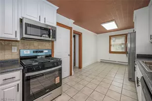 1364 California Ave, Akron, OH 44314 - Photo 11