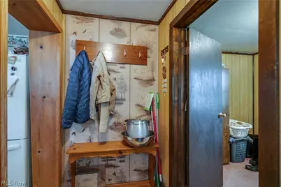 3797 Harper Avenue, Barberton, OH 44203 - Photo 15