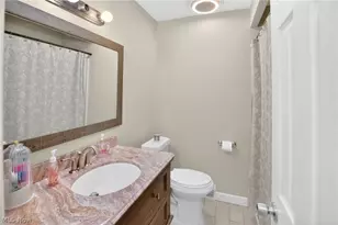 7434 Meadow Ln, Parma, OH 44134 - Photo 23
