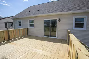 556 Idora Ln, Struthers, OH 44471 - Photo 7