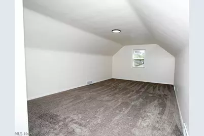 556 Idora Lane, Struthers, OH 44471 - Photo 17