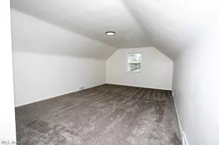 556 Idora Ln, Struthers, OH 44471 - Photo 17