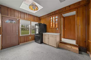 2031 W Pleasant Valley Rd, Parma, OH 44134 - Photo 3