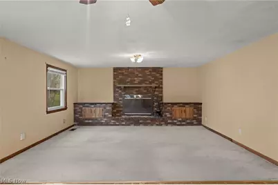 2031 W Pleasant Valley Road, Parma, OH 44134 - Photo 13