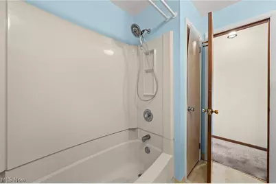 2031 W Pleasant Valley Road, Parma, OH 44134 - Photo 19