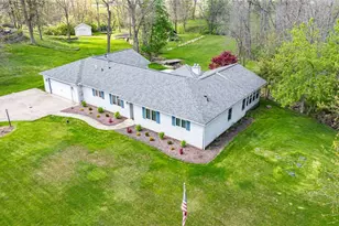 16912 Albion Rd, Strongsville, OH 44136 - Photo 31