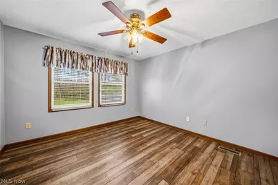 16912 Albion Road, Strongsville, OH 44136 - Photo 23