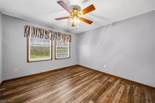 16912 Albion Rd, Strongsville, OH 44136 - Photo 23