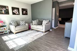 36582 Stockport Mill Dr, North Ridgeville, OH 44039 - Photo 5