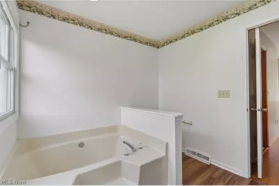255 Gloucester Drive, Medina, OH 44256 - Photo 27