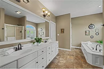 1603 E Haymarket Way, Hudson, OH 44236 - Photo 23