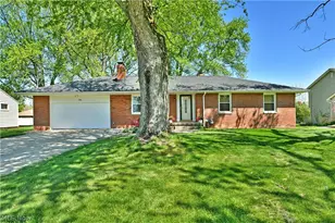 2548 Hilltop Dr, Poland, OH 44514 - Photo 45