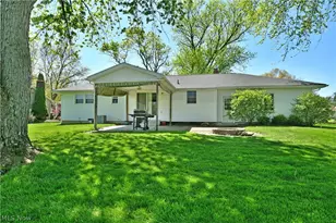 2548 Hilltop Dr, Poland, OH 44514 - Photo 41