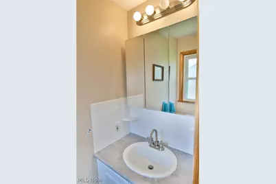 2548 Hilltop Drive, Poland, OH 44514 - Photo 25