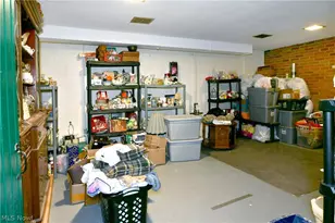 2548 Hilltop Dr, Poland, OH 44514 - Photo 39