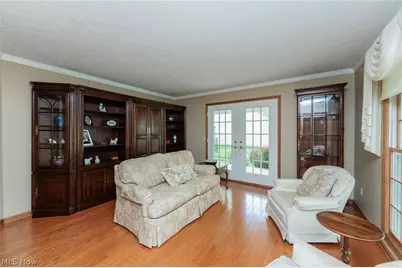 409 Avon Point Avenue, Avon Lake, OH 44012 - Photo 19